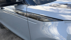 Land Rover Range Rover Evoque 2.0 D200 R-Dynamic SE 5dr Auto Diesel Hatchback